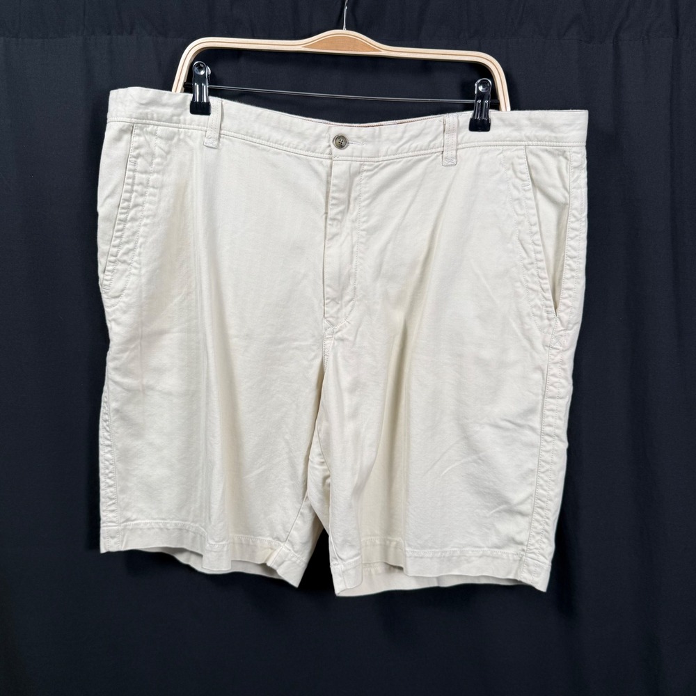 Tommy Bahama Shorts Mens 42 Silk Blend Flat Front Chino Shorts Cream Ivory